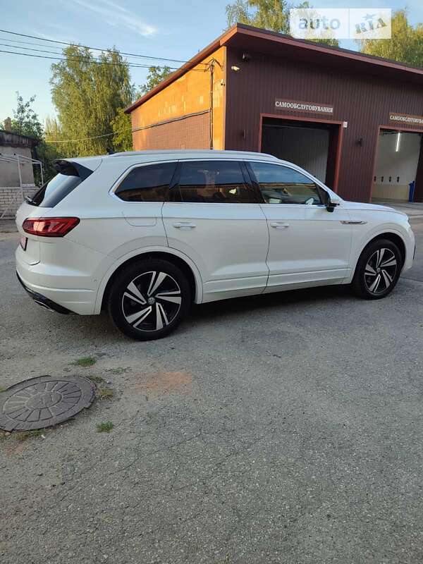 2018 volkswagen touareg