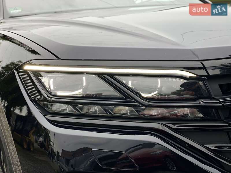 2018 volkswagen touareg