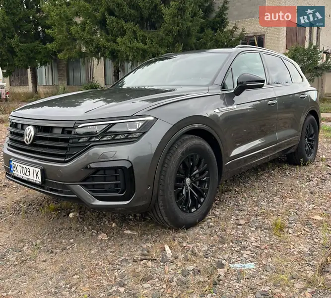 2019 volkswagen touareg