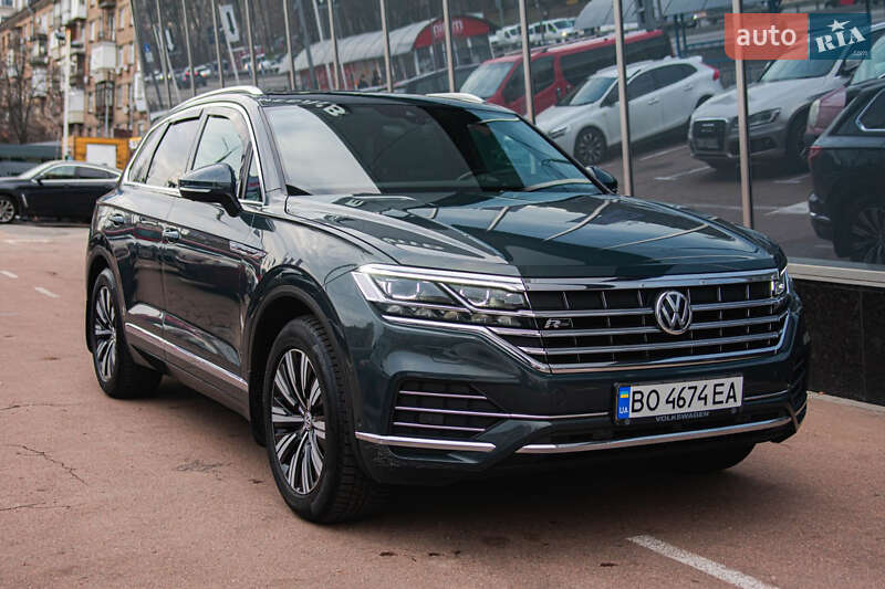 2019 volkswagen touareg