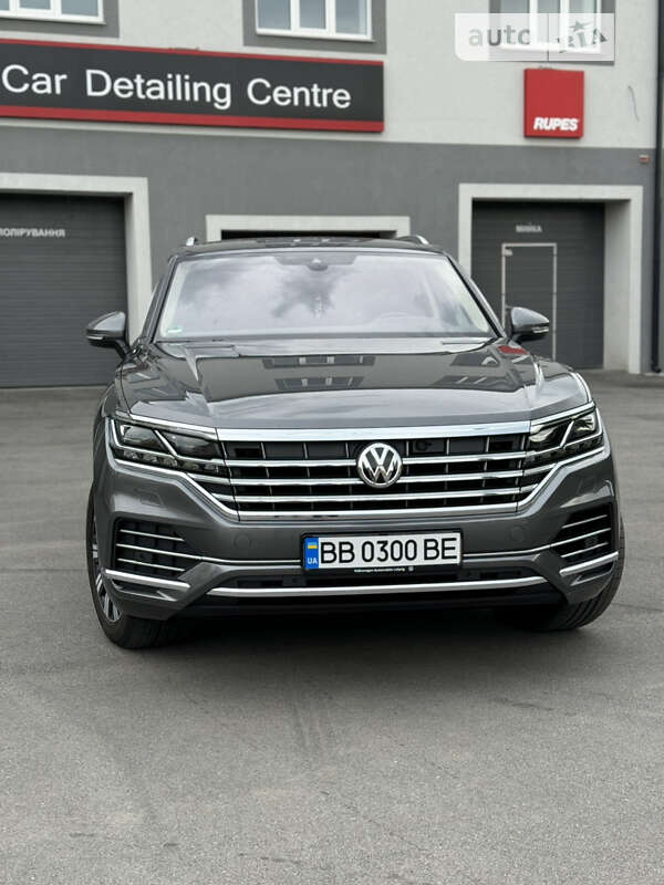 2019 volkswagen touareg