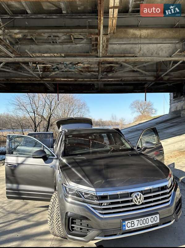 2019 volkswagen touareg
