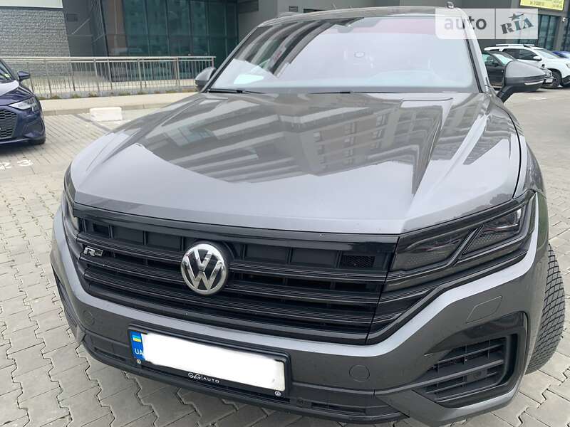 2019 volkswagen touareg