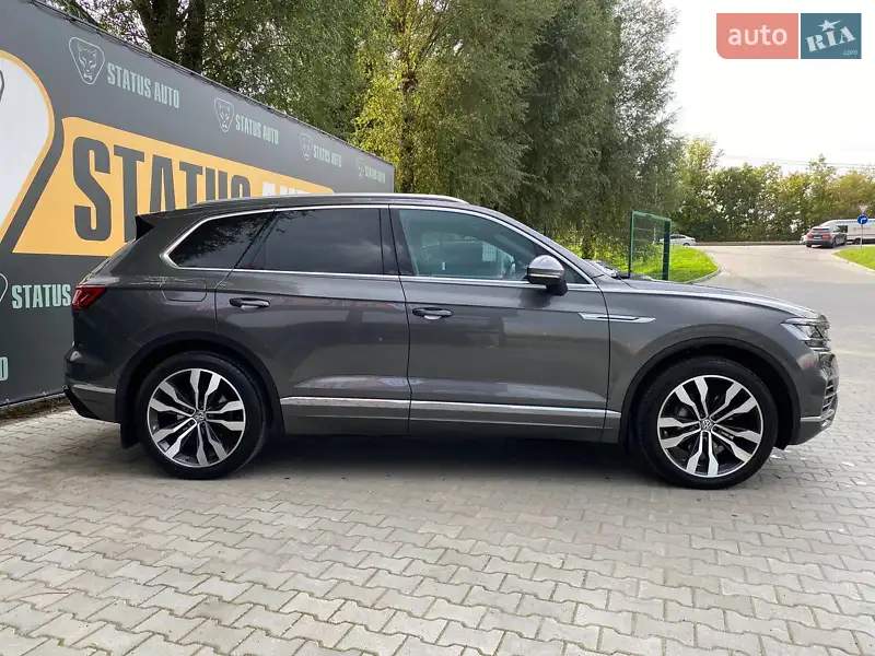 2019 volkswagen touareg