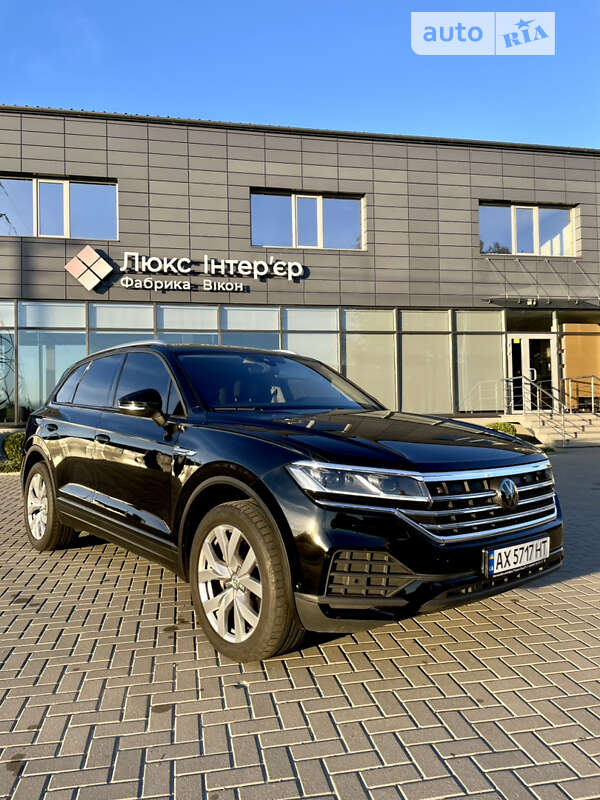 2019 volkswagen touareg