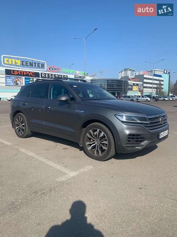 2019 volkswagen touareg