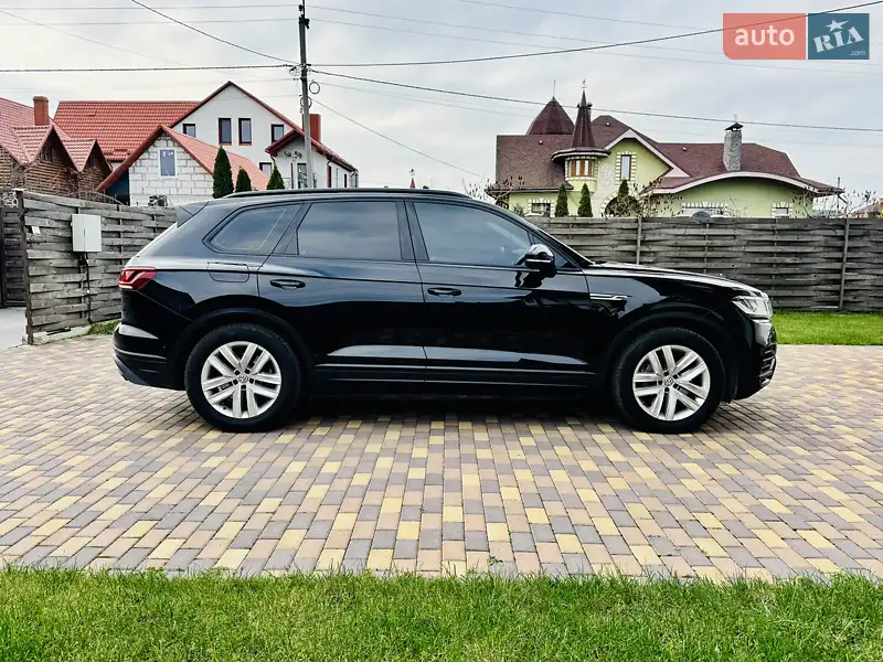 2019 volkswagen touareg