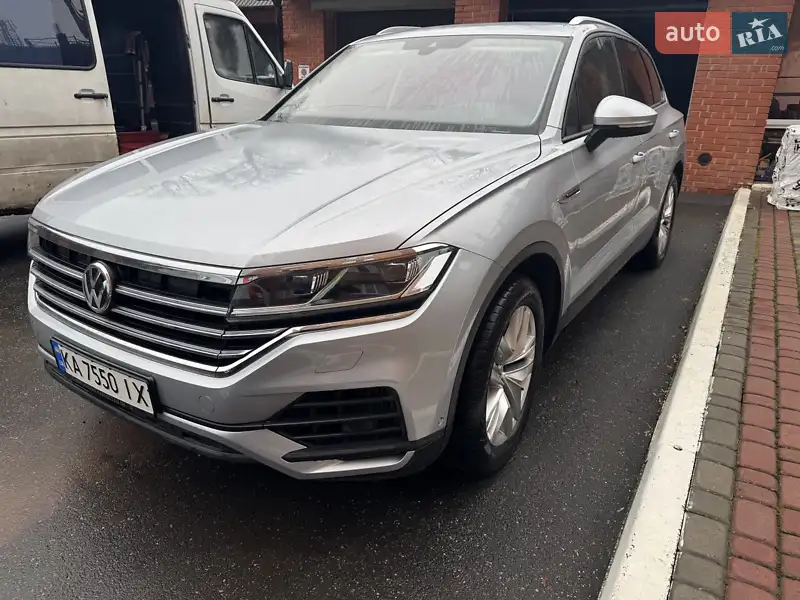 2019 volkswagen touareg