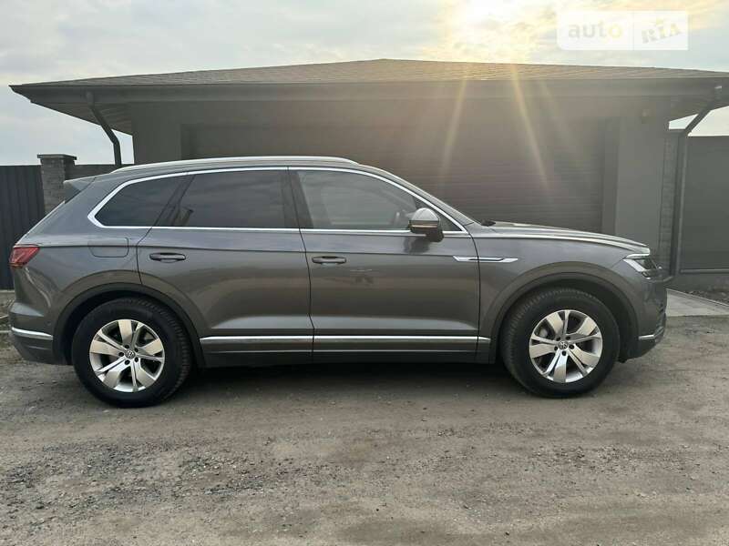 2020 volkswagen touareg