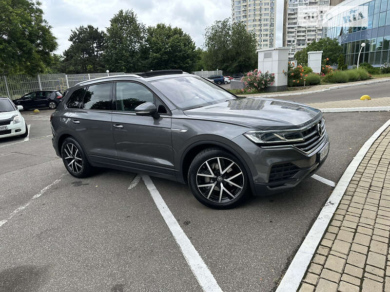2020 volkswagen touareg