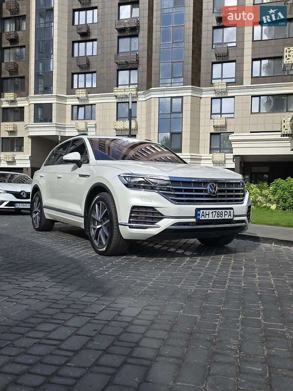 2021 volkswagen touareg