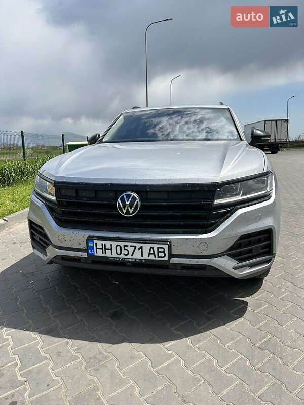 2021 volkswagen touareg
