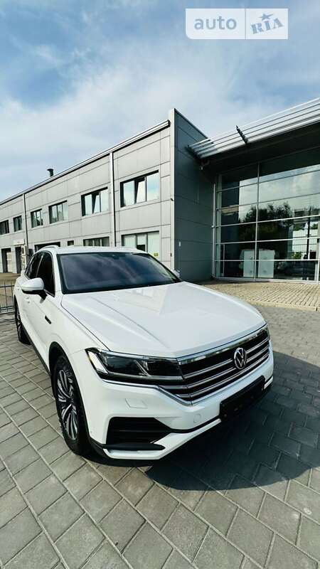 2021 volkswagen touareg