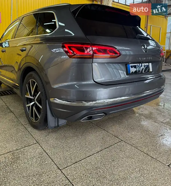 2021 volkswagen touareg