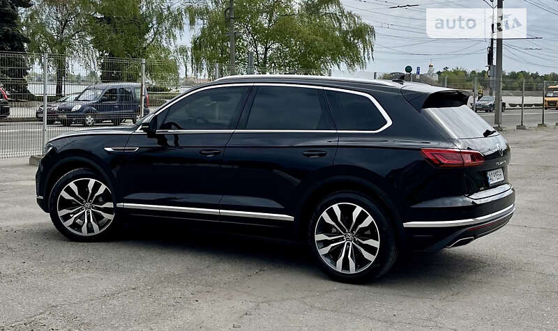 2021 volkswagen touareg