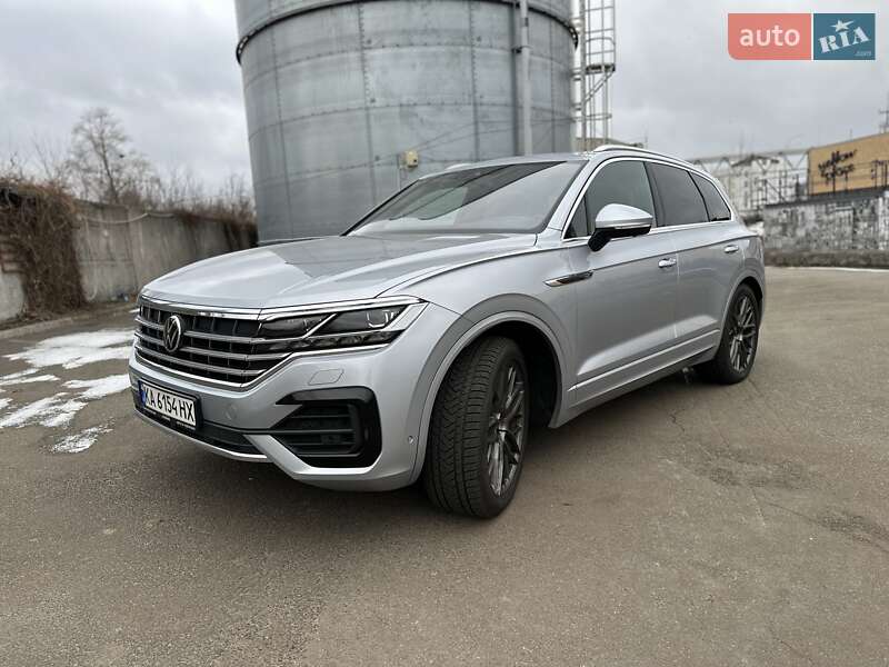 2022 volkswagen touareg