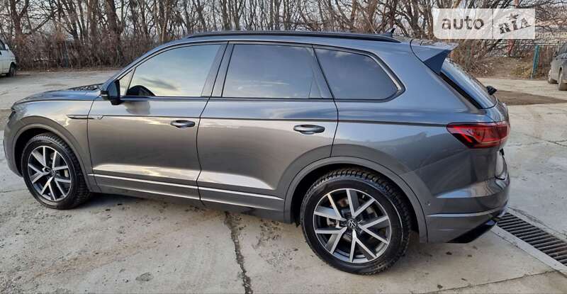 2022 volkswagen touareg