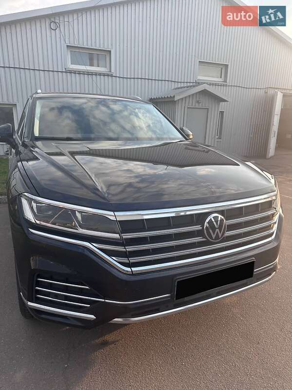 2022 volkswagen touareg