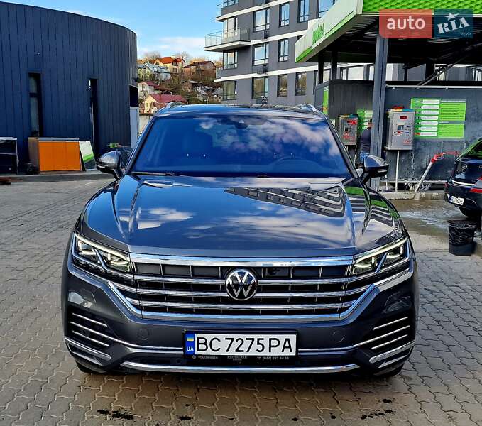 2022 volkswagen touareg