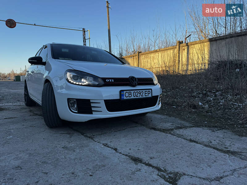 2011 volkswagen golf gti