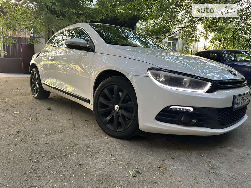 2009 volkswagen scirocco