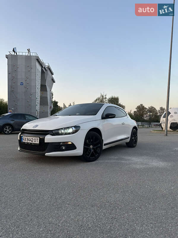 2011 volkswagen scirocco