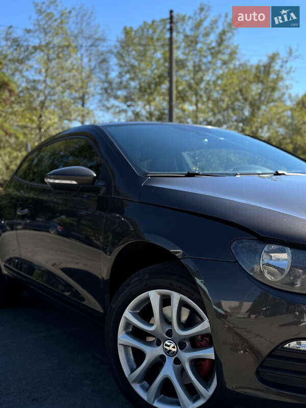 2011 volkswagen scirocco