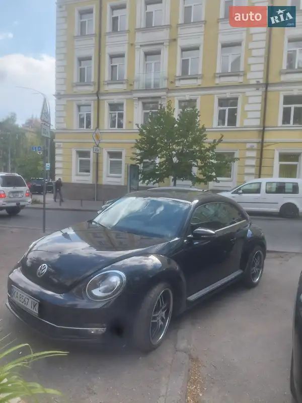 2012 volkswagen beetle