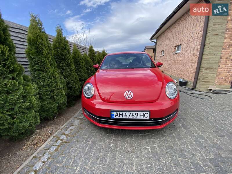 2013 volkswagen beetle