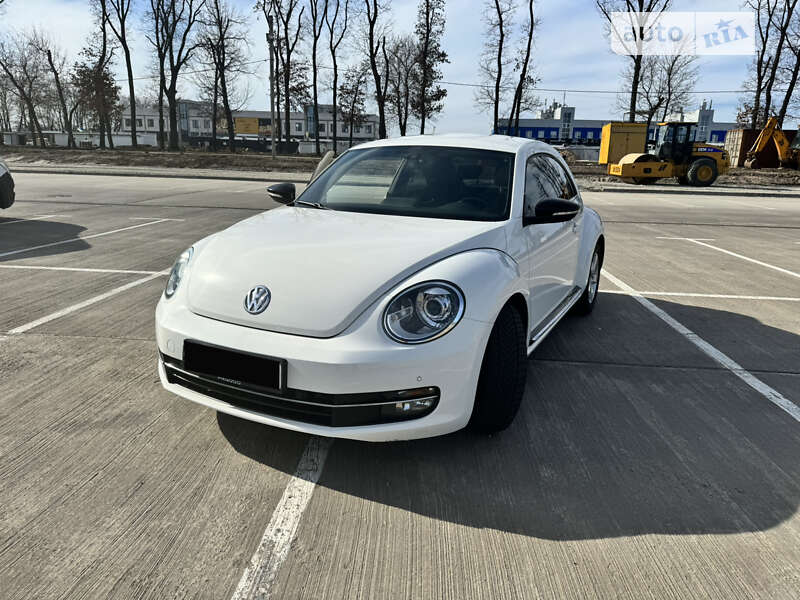 2013 volkswagen beetle