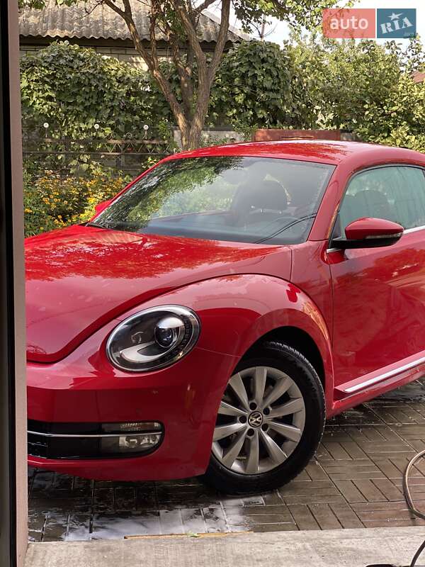 2014 volkswagen beetle