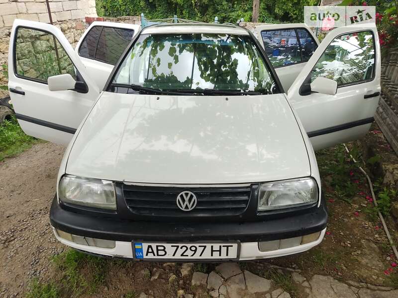 1996 volkswagen vento 1-6