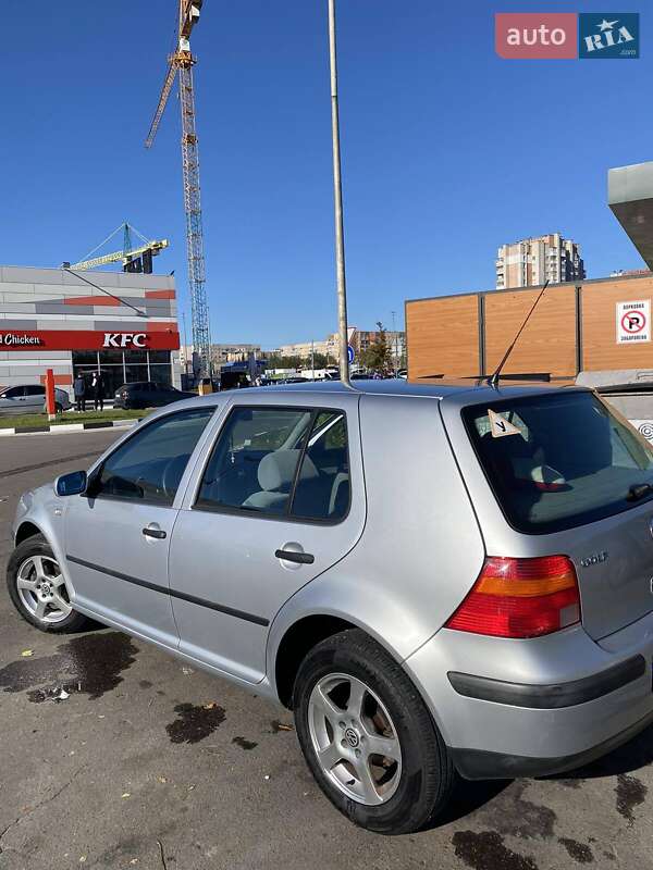 2000 volkswagen golf