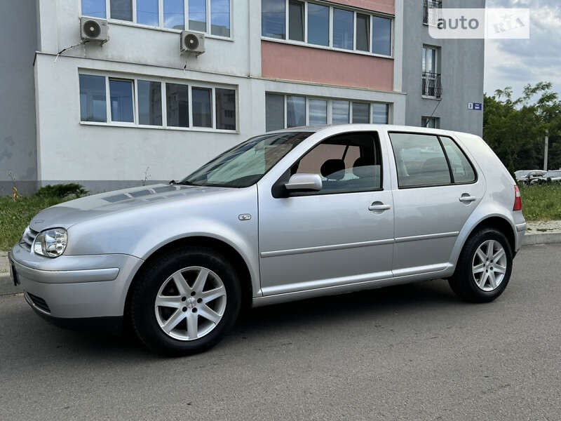 2003 volkswagen golf