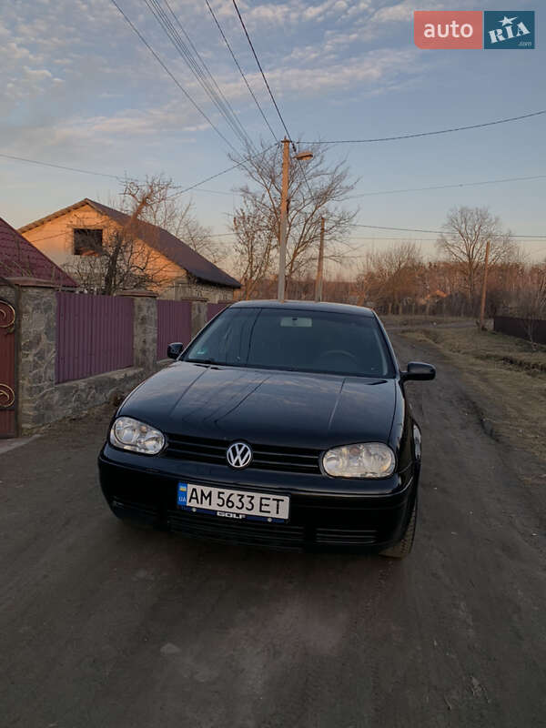 2003 volkswagen golf