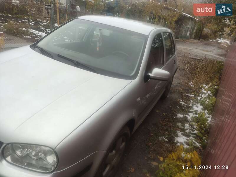 2003 volkswagen golf