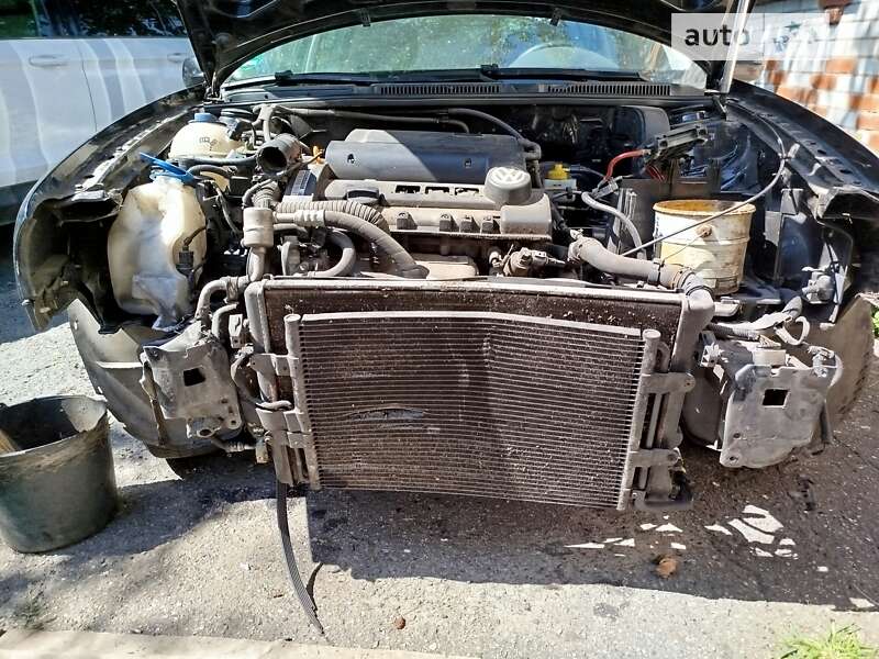 2003 volkswagen golf