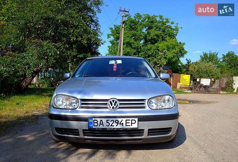 2003 volkswagen golf