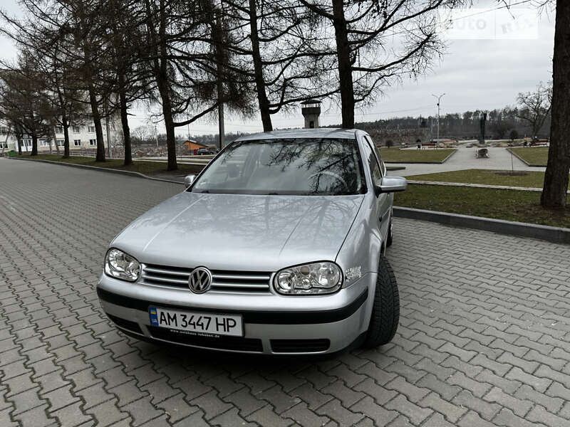 2003 volkswagen golf