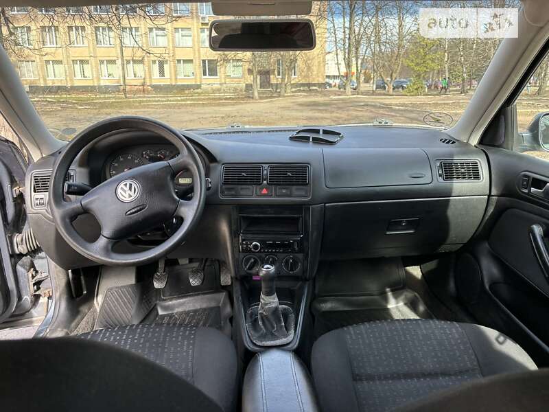 2003 volkswagen golf