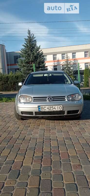2003 volkswagen golf