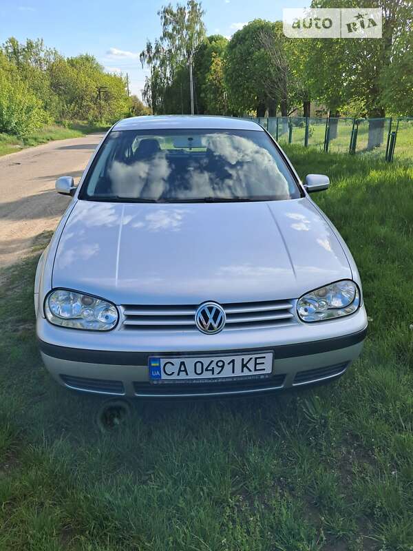 2003 volkswagen golf