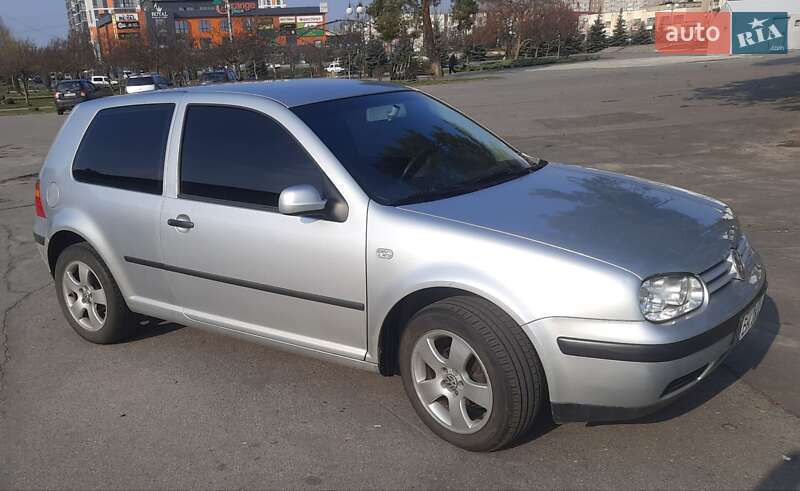 2003 volkswagen golf