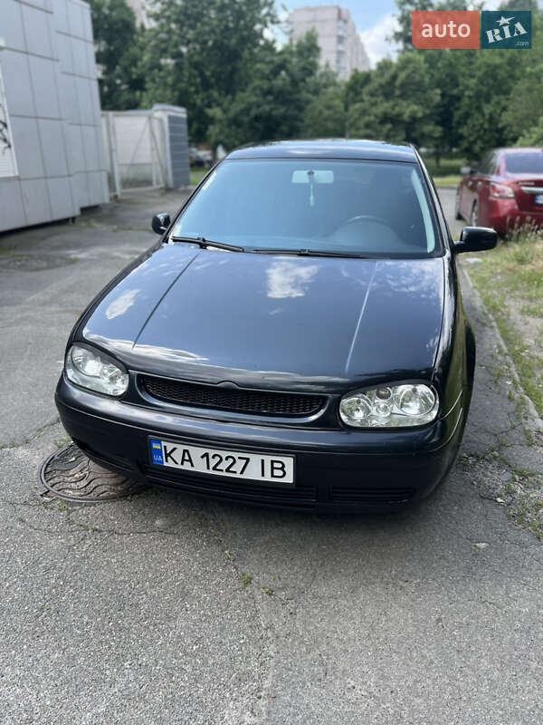 2003 volkswagen golf