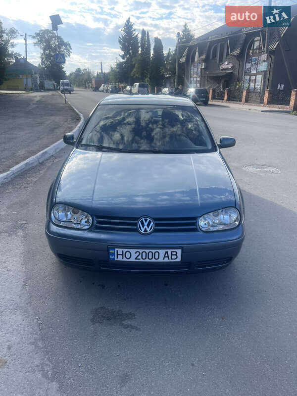 2003 volkswagen golf