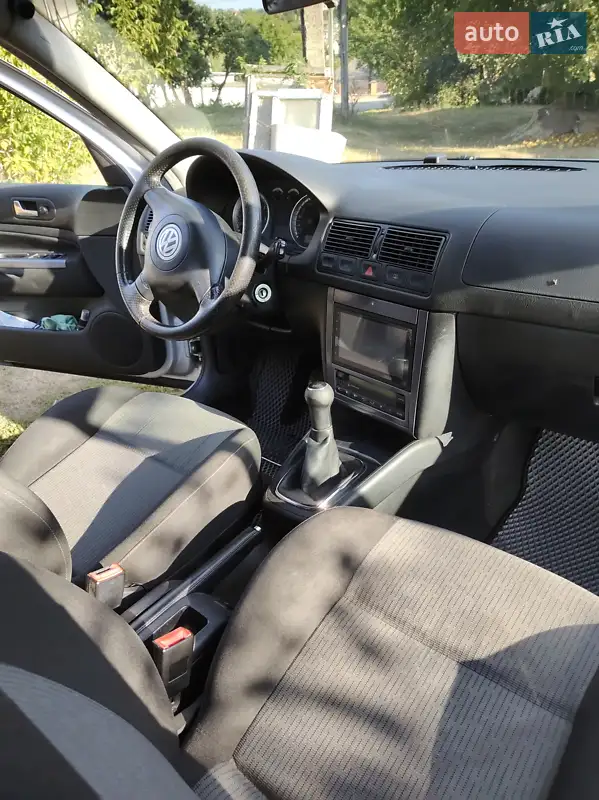 2003 volkswagen golf