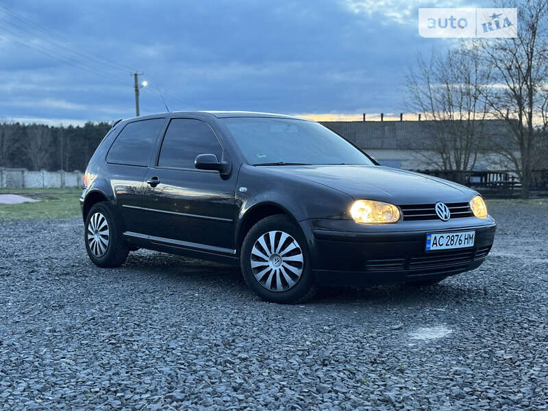 2003 volkswagen golf