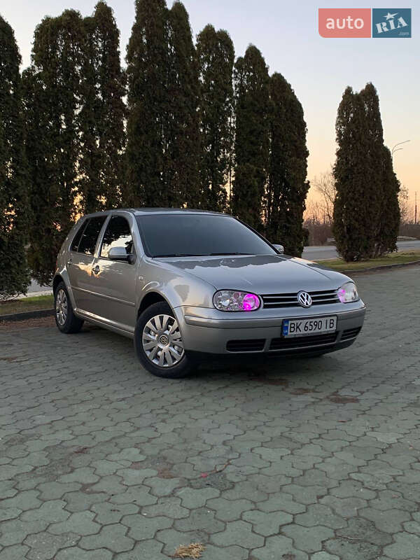2003 volkswagen golf