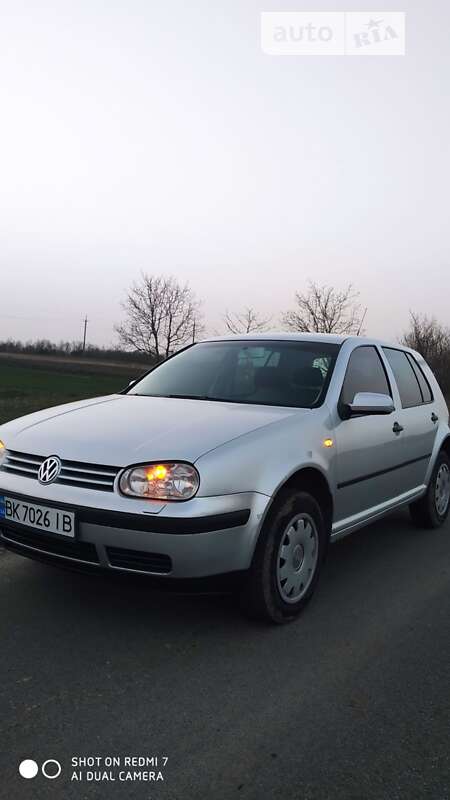 2003 volkswagen golf
