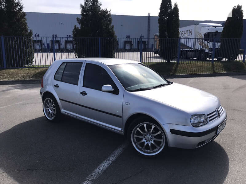 2003 volkswagen golf